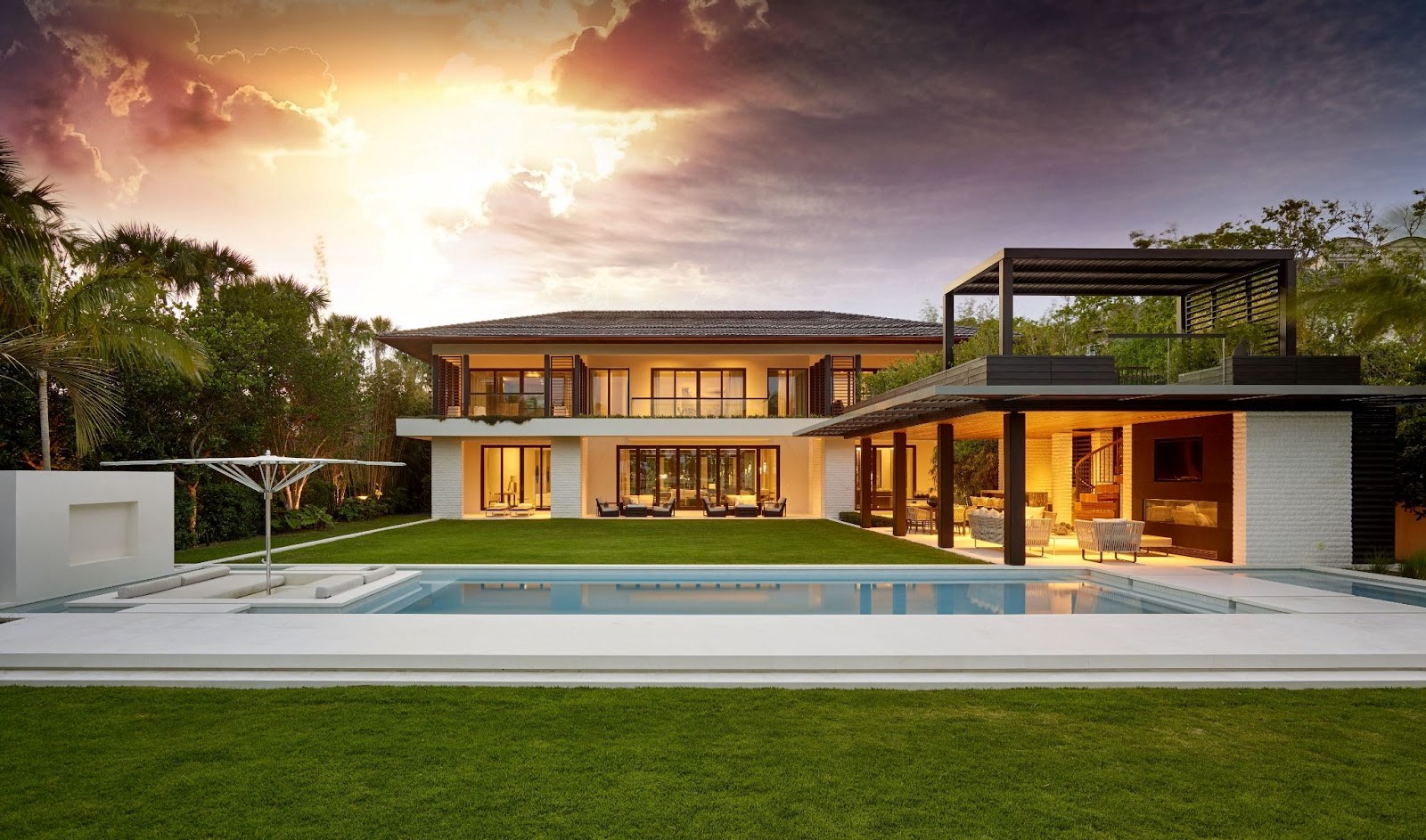 Đạp xe quanh khu nghỉ dưỡng