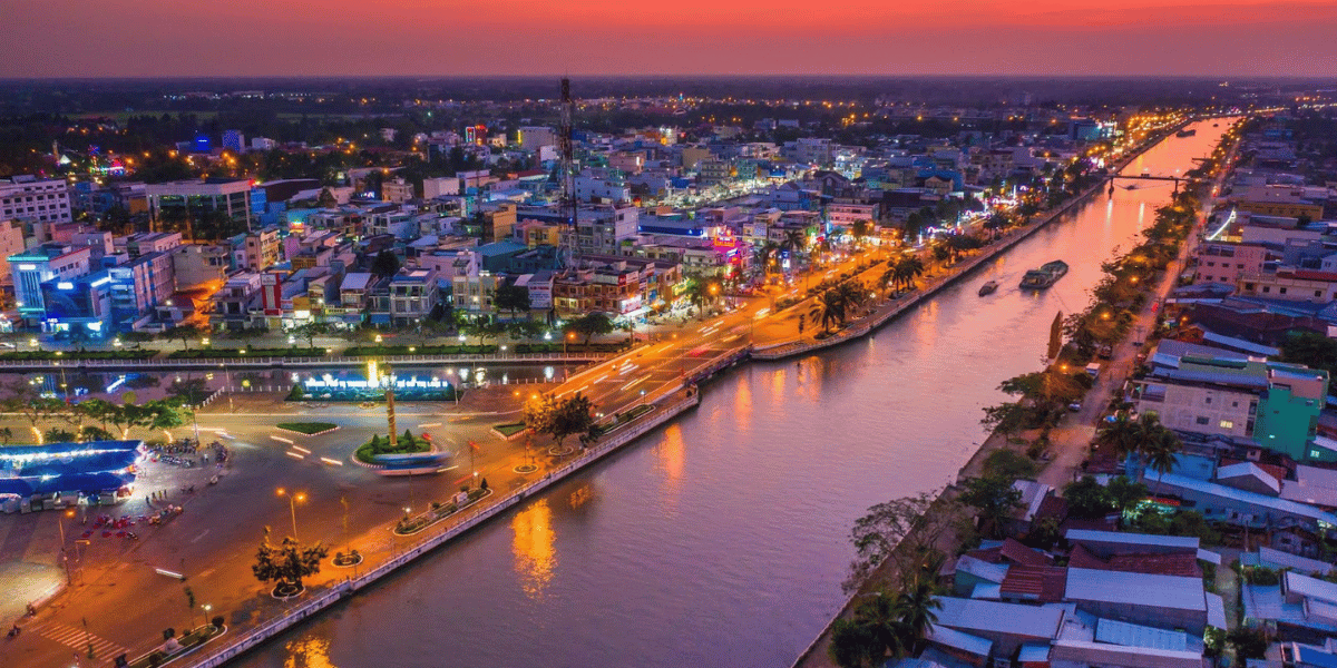 Hậu Giang – Nơi Kênh Rạch Kể Chuyện, Trái Cây Gọi Mời