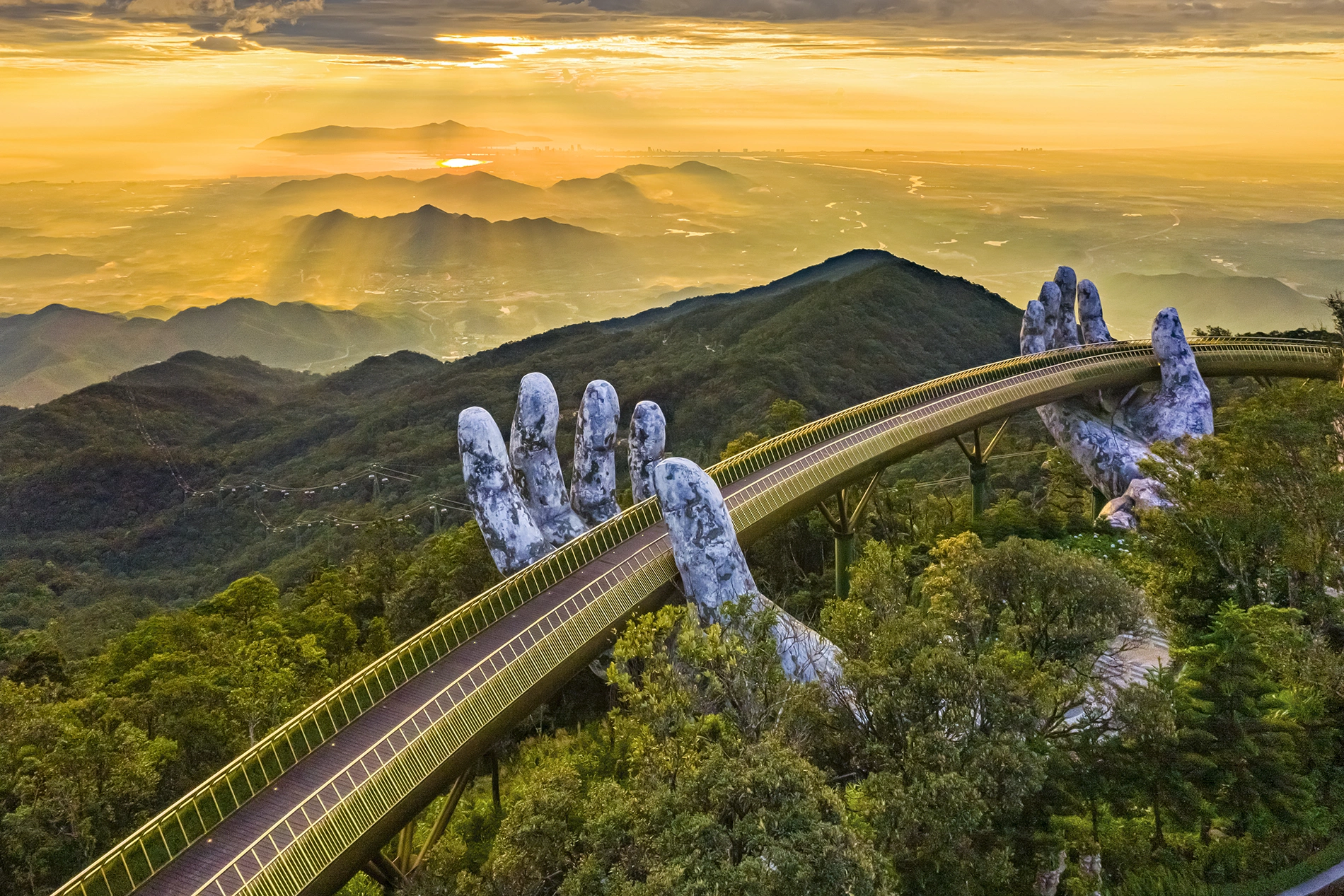 Phố cổ Hội An lung linh đèn lồng