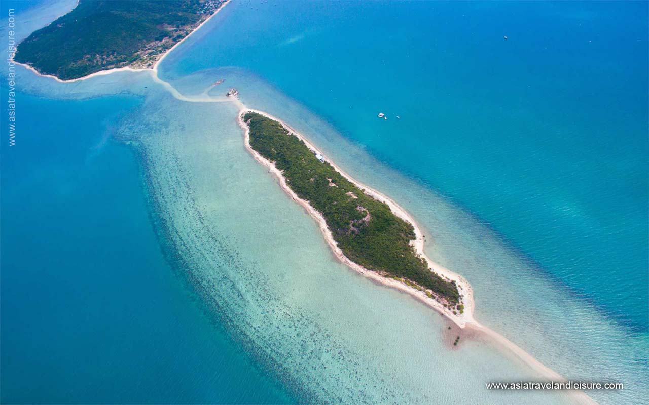 Người đi bộ trên con đường Điệp Sơn