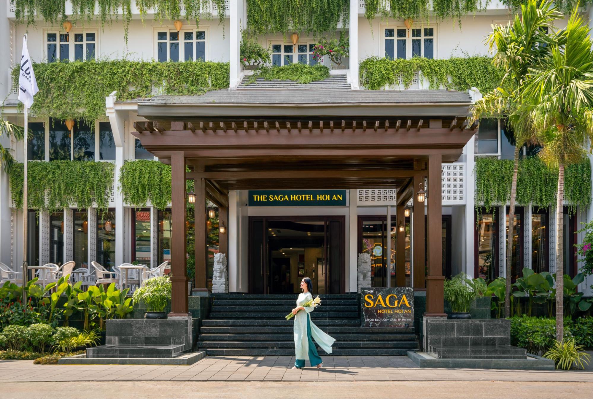 Mặt tiền khách sạn Maison Vy hiện đại