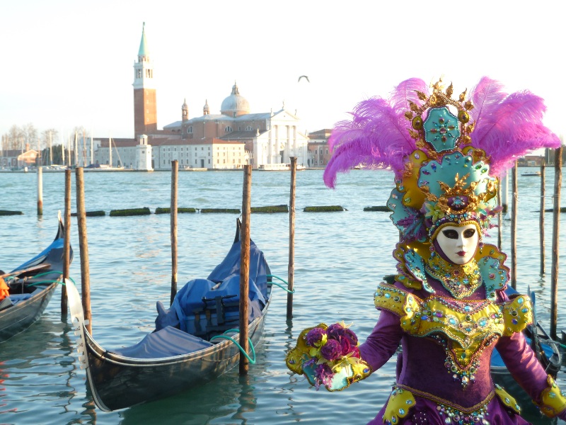 Lễ hội Carnival Venice với những chiếc mặt nạ lộng lẫy