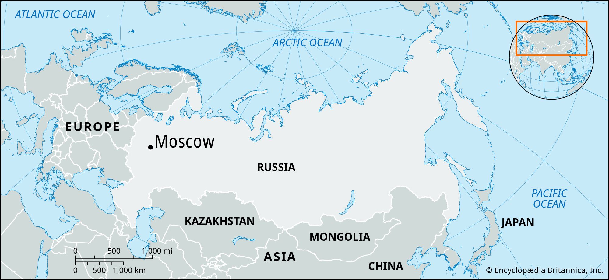 Điện Kremlin và Nhà thờ Thánh Basil tại Moscow