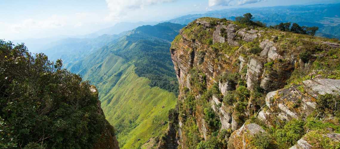 Cận cảnh mỏm đá đầu rùa