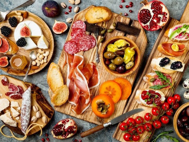 Món ăn Ý ấm nóng và hấp dẫn