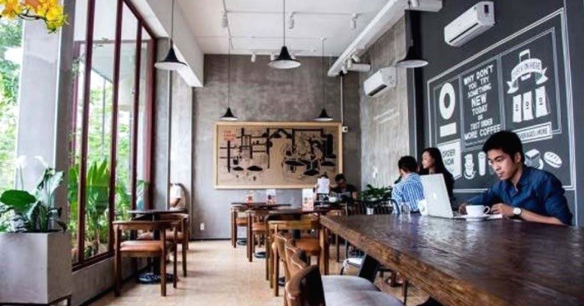 Không gian làm việc trong quán cà phê