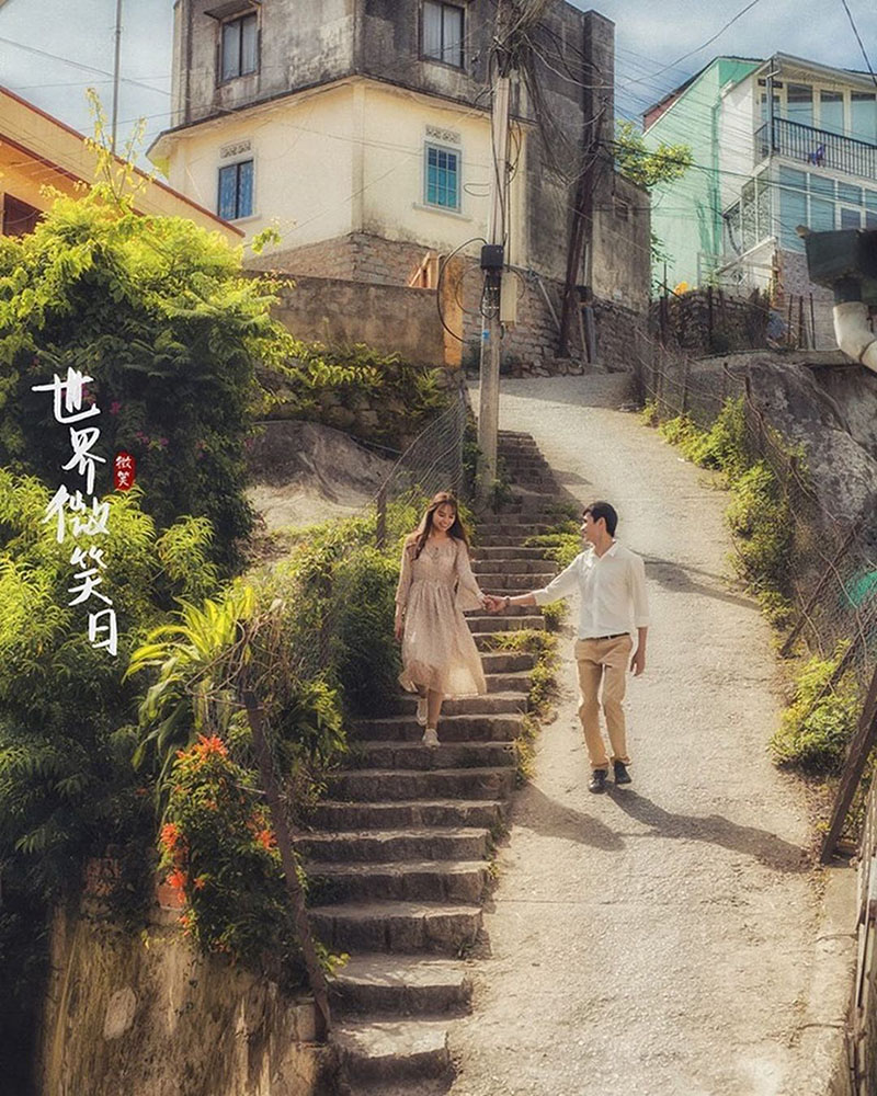 Dốc Nhà Bò Đà Lạt với những ngôi nhà cổ kính bên đường