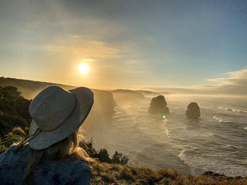 Đà Nẵng Tháng 12: Nơi Gió Lạnh Kể Chuyện Tình Yêu Của Biển