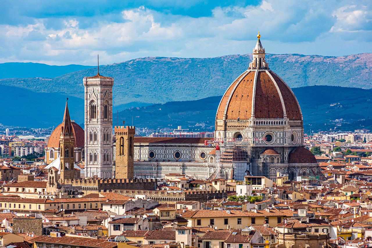 Florence: Nơi Trái Tim Nghệ Thuật Ngủ Yên và Hồi Sinh