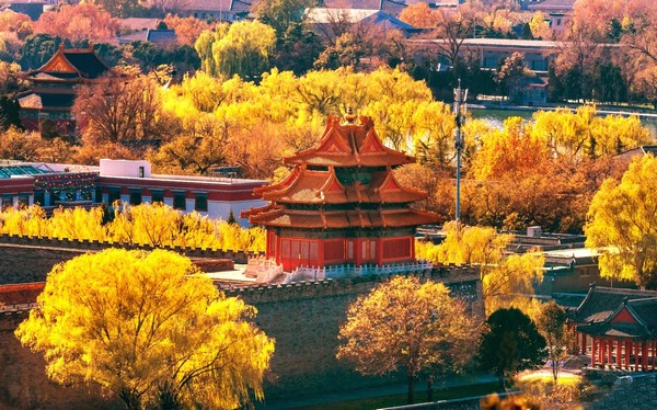 Phong cảnh núi non trùng điệp ở Quế Lâm