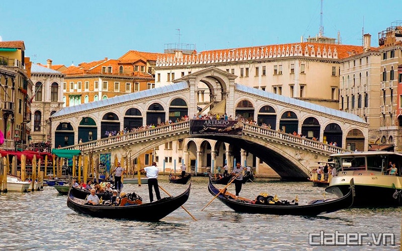 Kênh đào Venice lãng mạn