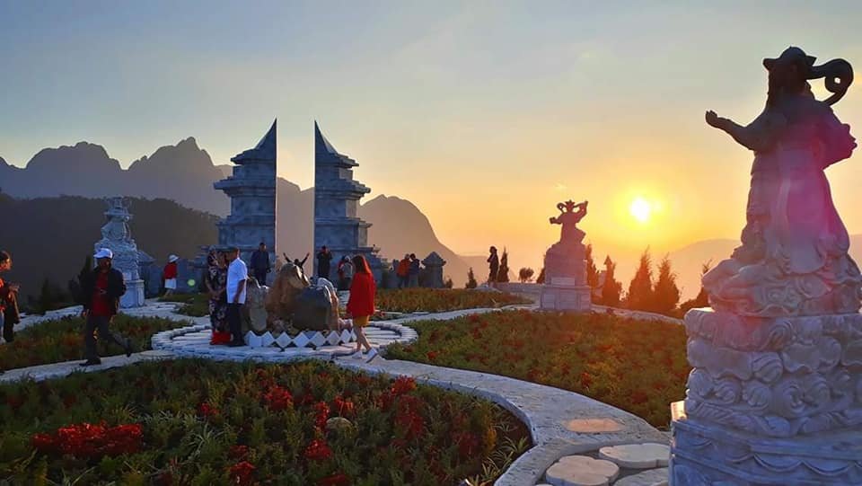 Hoàng hôn Ô Quy Hồ