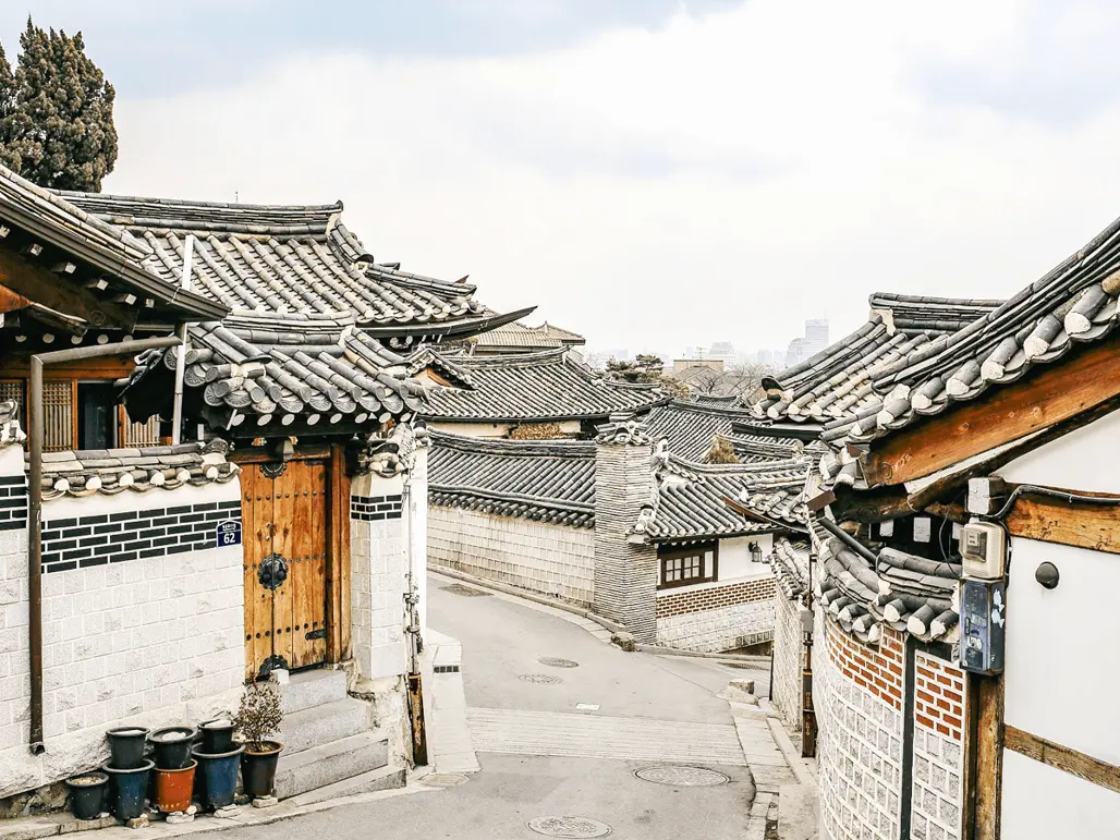 Một Ngày Lang Thang Ở Taebaek: Nơi Ký Ức ‘Hậu Duệ Mặt Trời’ Vẫn Vẹn Nguyên Sau Bao Sóng Gió