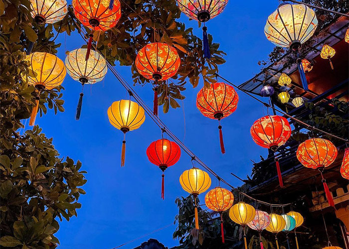 Hội An – Nơi Thời Gian Ngưng Đọng và Trái Tim Lạc Lối Trong Ánh Đèn Lồng