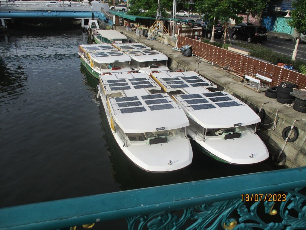 Thuyền Điện Kênh Phadung Krungkasem: Chuyến Đi Chậm Rãi Về Với Bangkok Hoài Cổ