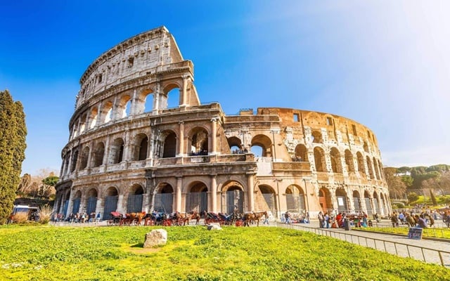 Cảm xúc vỡ òa ở Rome: Chuyện của một kẻ mộng mơ 🌸