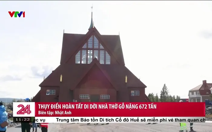 Nhà thờ Kiruna di chuyển trên xe khổng lồ