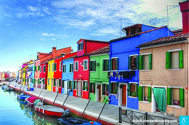 Khung cảnh thơ mộng của đảo Burano