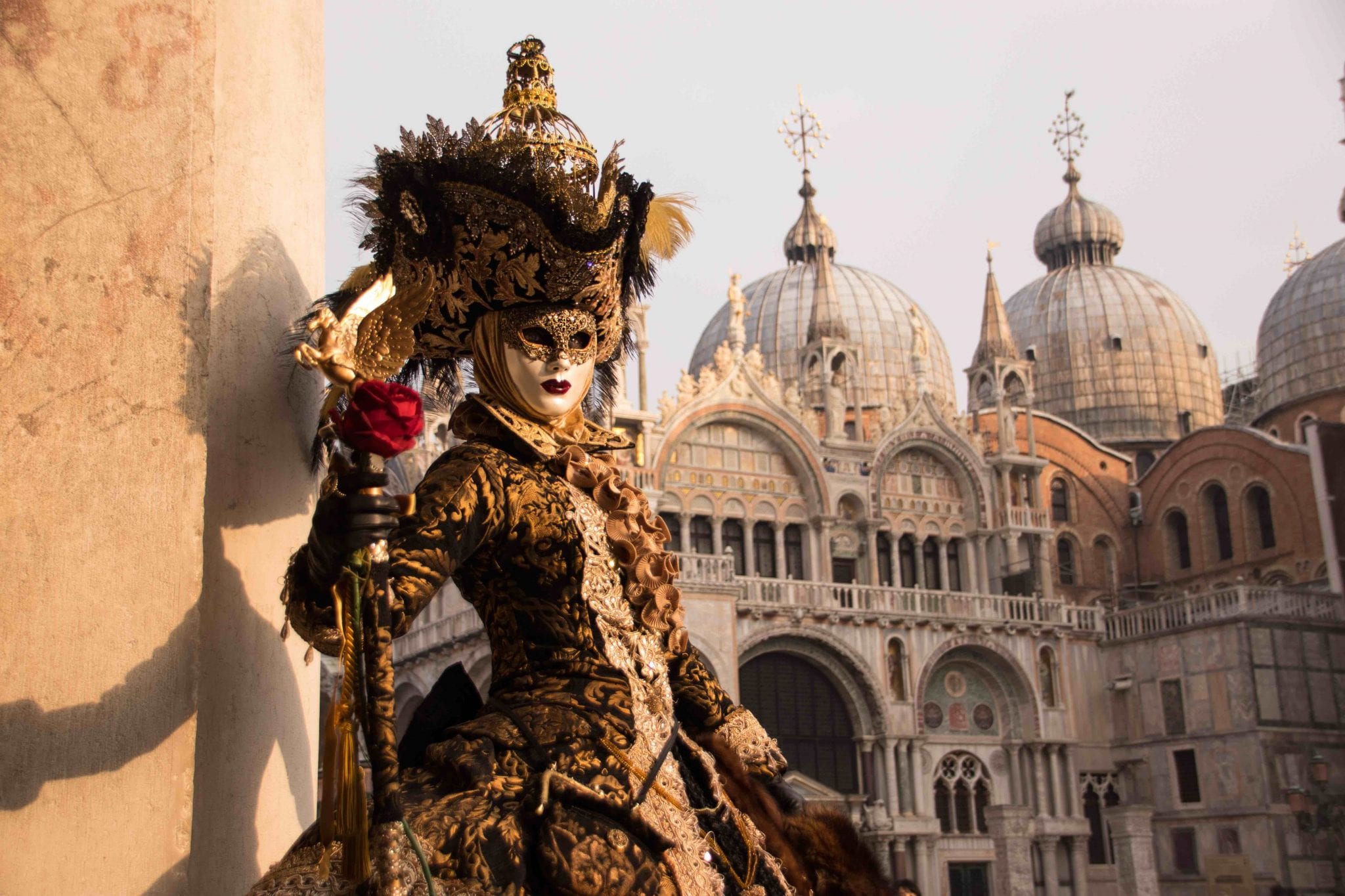 Nghệ nhân hóa trang lộng lẫy tại Carnival Venice