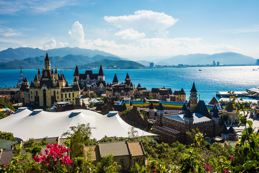 Khu vui chơi giải trí Vinpearl Land Nha Trang với trò chơi cảm giác mạnh