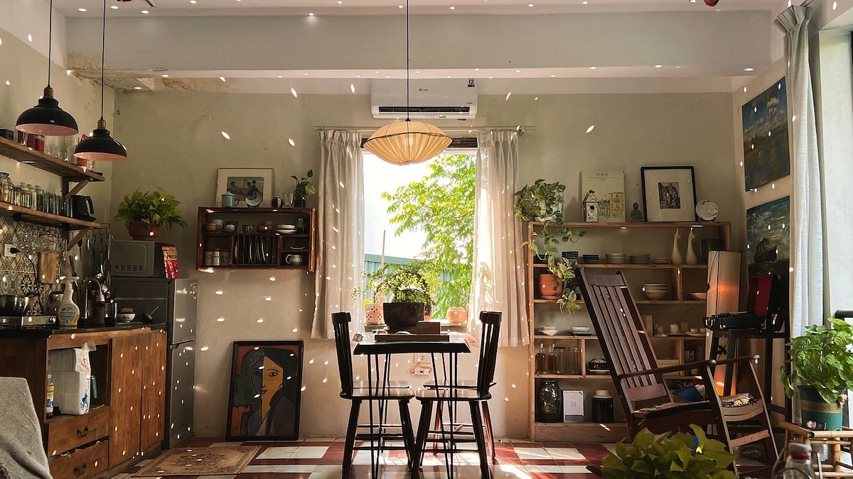 Mọi người cùng nhau nấu ăn