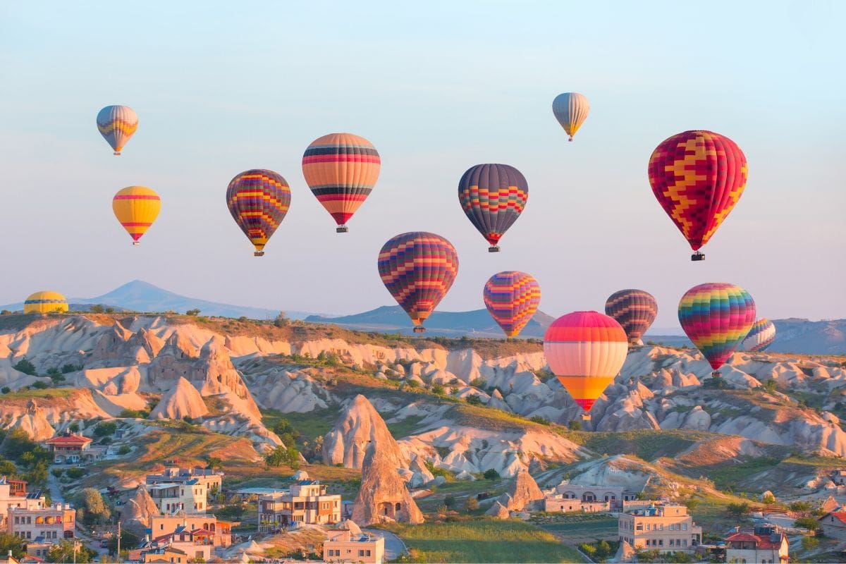 Khinh khí cầu Cappadocia