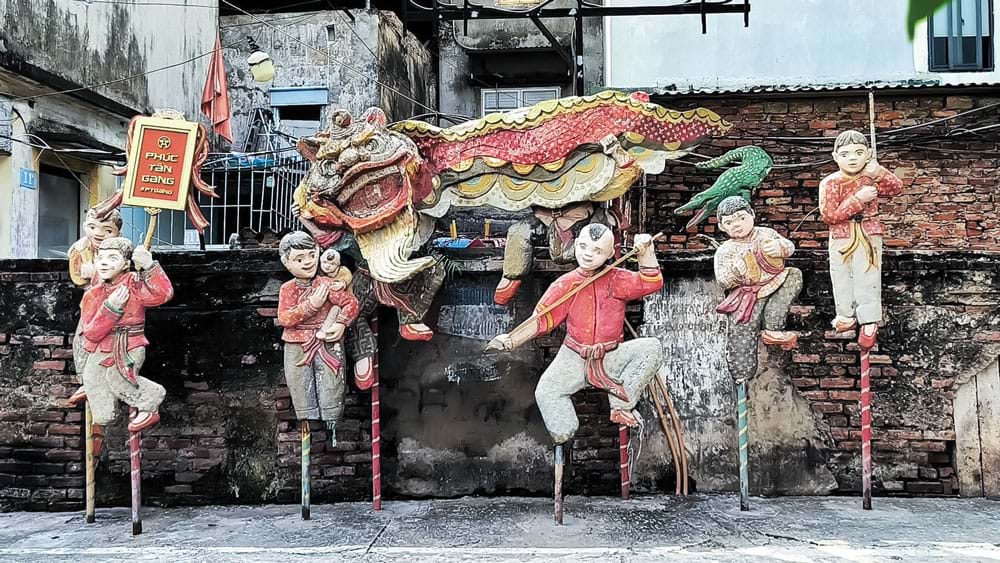 Một góc nhìn khác về bức tượng Big Mermaid