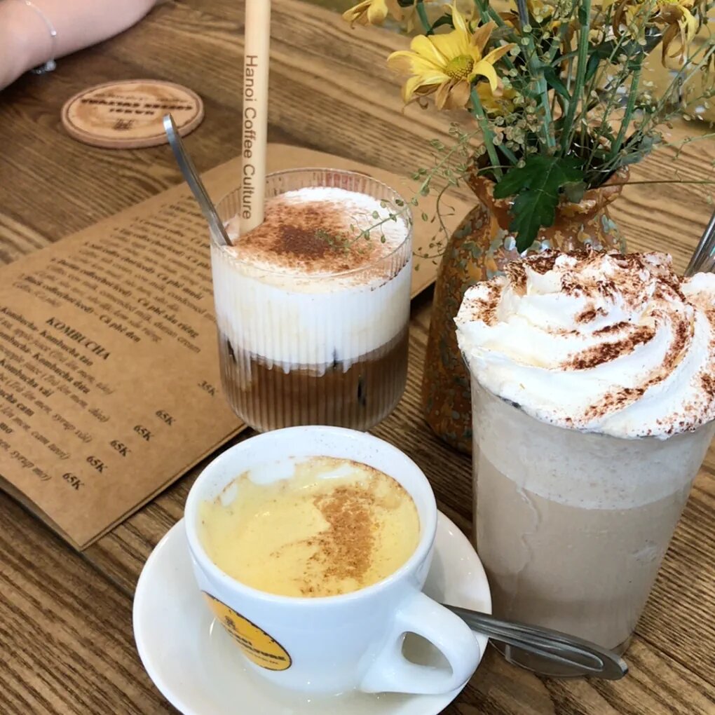 Không gian quán cafe ấm cúng