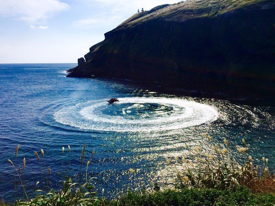 Vách đá Jusangjeolli với những cột đá bazan hình trụ độc đáo