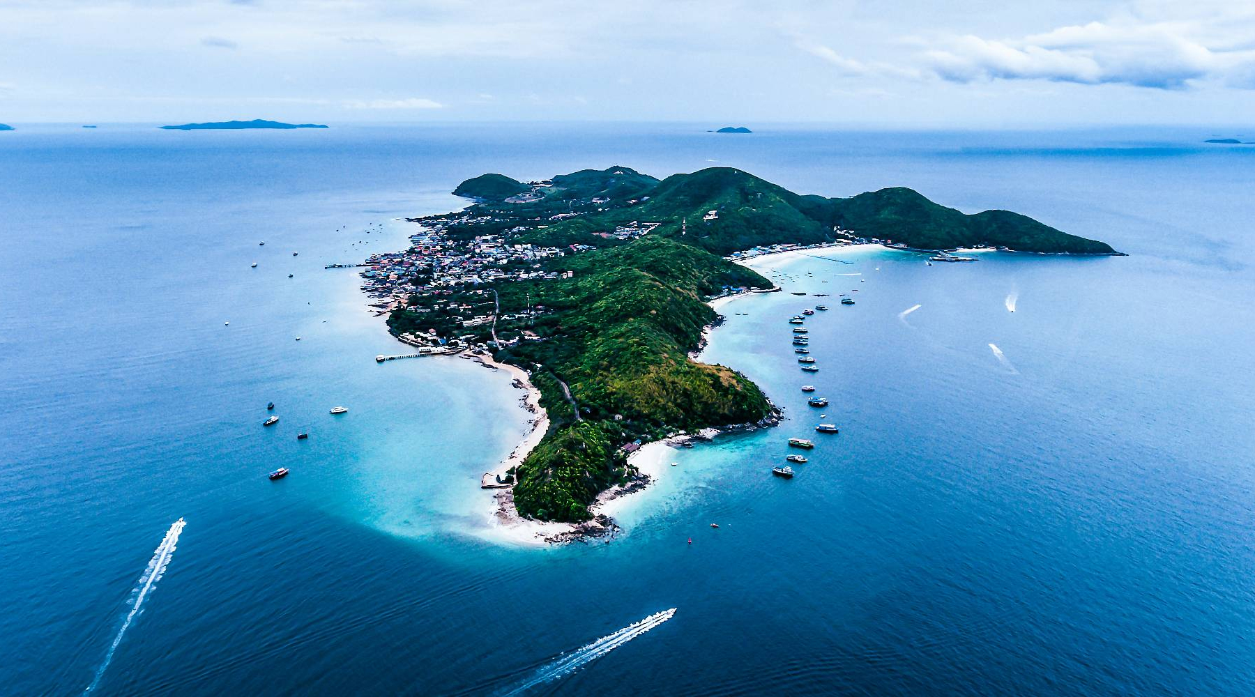 Cảnh biển Koh Larn thơ mộng