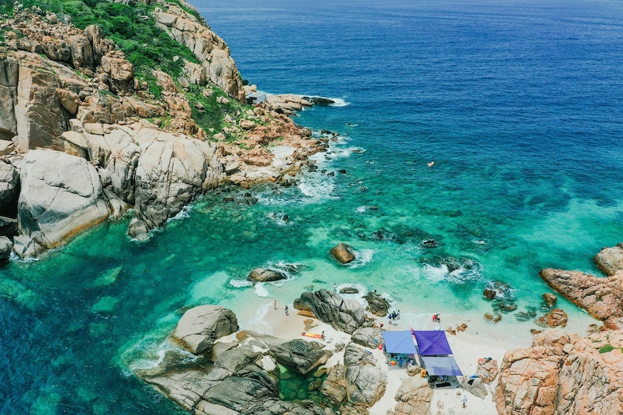 Hồ bơi vô cực tại Amanoi với tầm nhìn ra biển