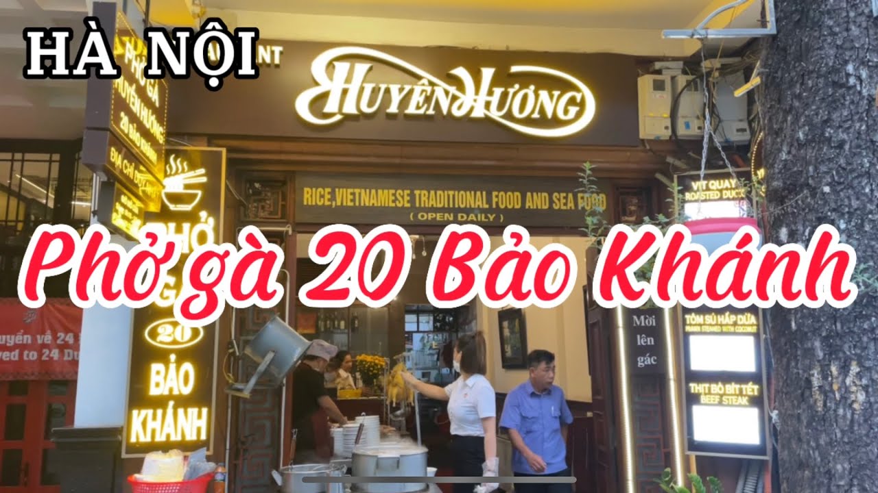 Tô phở gà thơm ngon tại Phủ Doãn