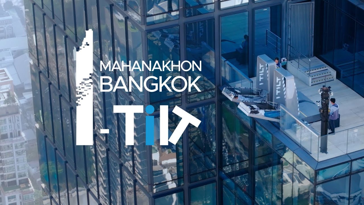 Khách du lịch trải nghiệm I-Tilt