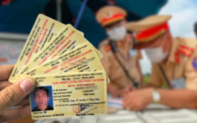 Hình ảnh liên quan đến giấy phép