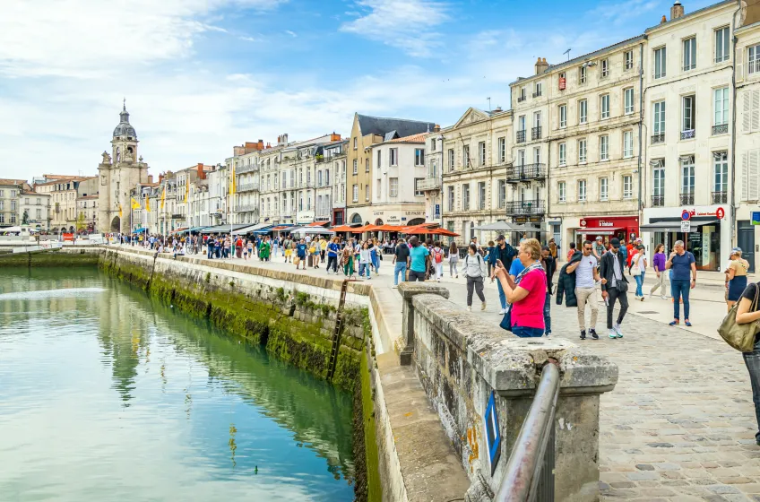 La Rochelle: Chuyến Ghé Thăm Bất Ngờ, Bình Yên Đến Lạ Kì Giữa Lòng Nước Pháp