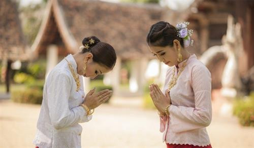 Nét văn hóa tôn trọng của người Thái