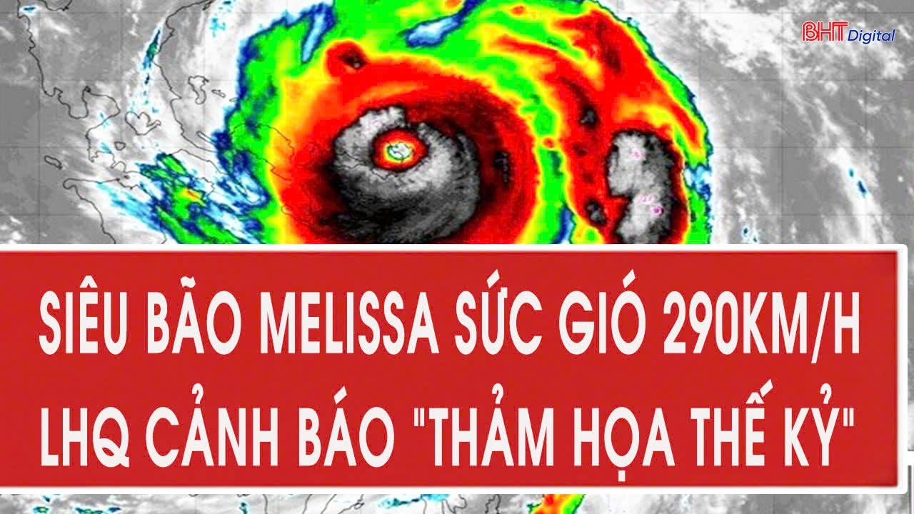 Máy bay thợ săn bão lao vào vùng tâm bão